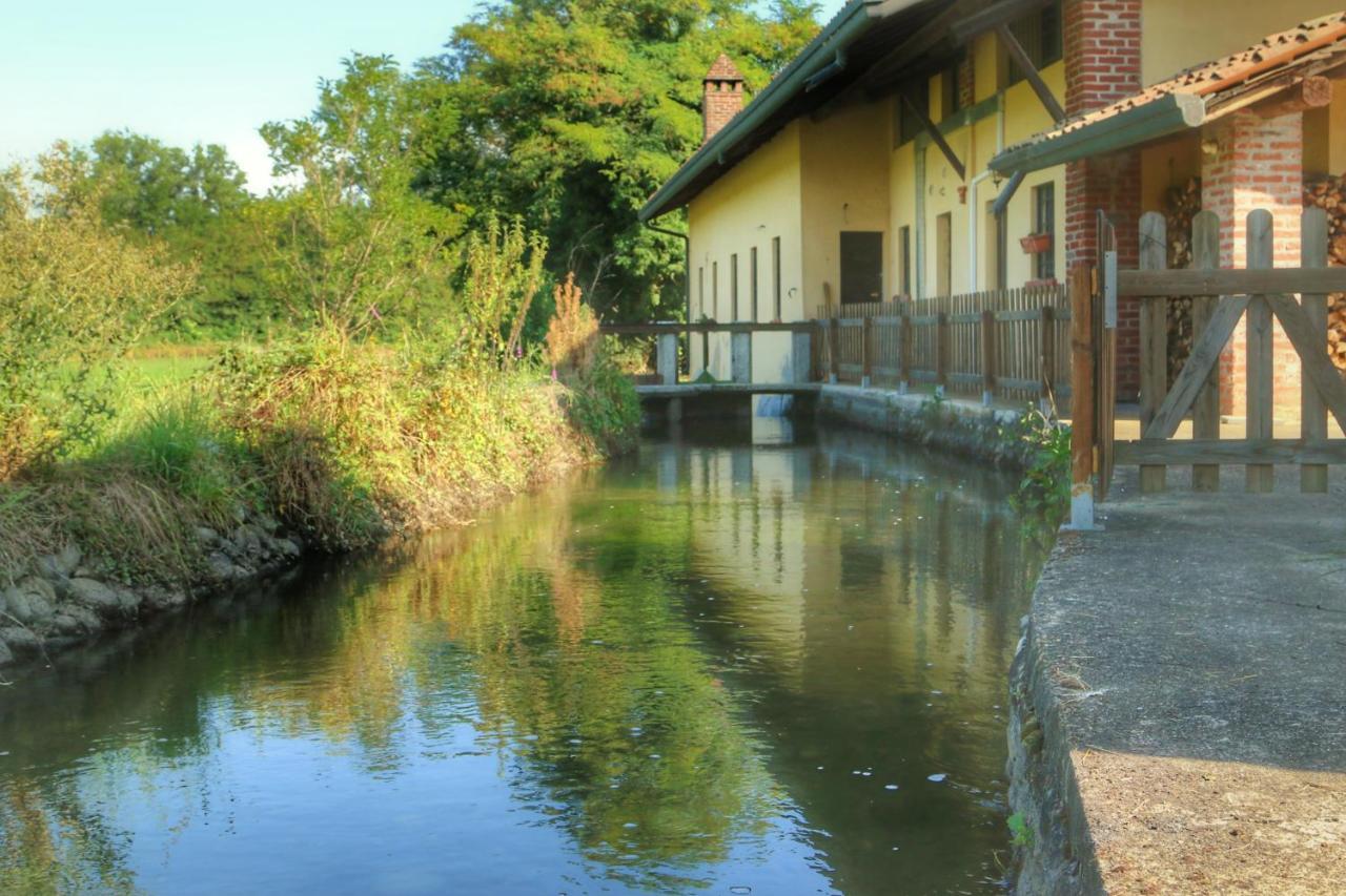 Agriturismo Helianthus โอเลจโจ ภายนอก รูปภาพ
